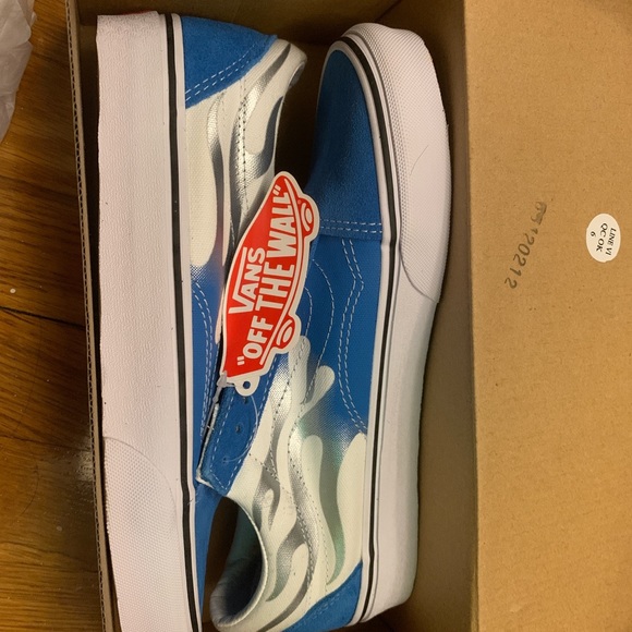 Old school flame Blue and white tied up vans - Picture 4 of 4